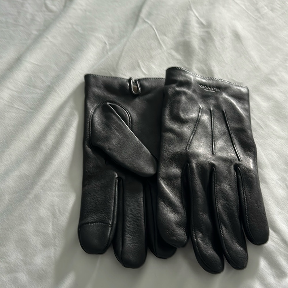 Coach Gloves Men’s Large